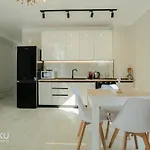 Miku Apartment - Lovely 1 Bedroom Spectacular View