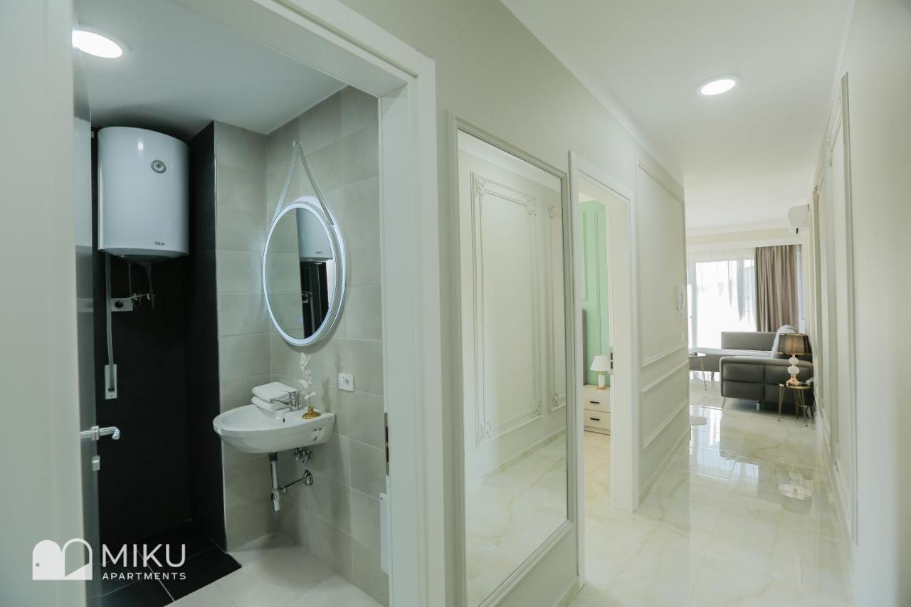 Miku - Lovely 1 Bedroom Spectacular View Tirana